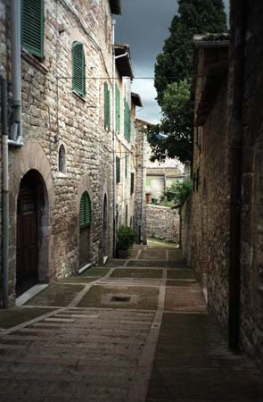 assisi street